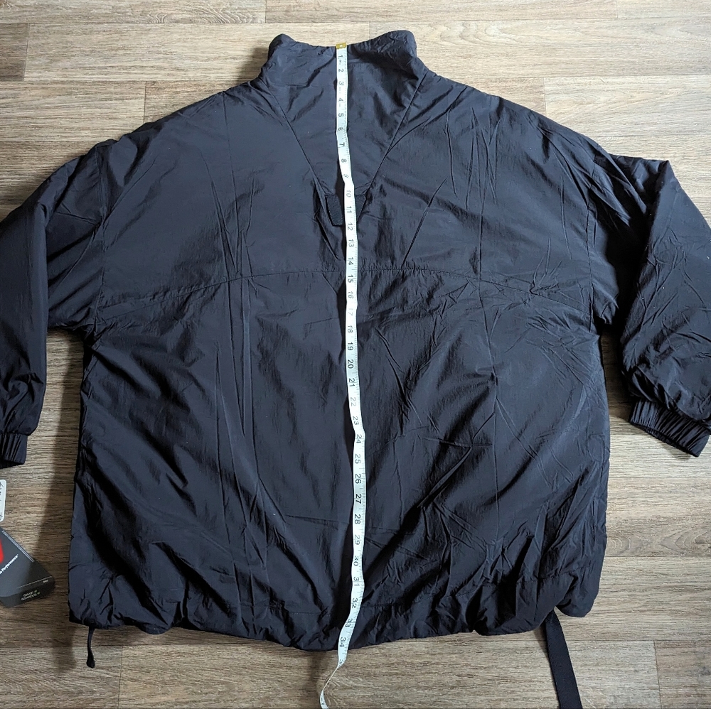 NWT Free People Faye Puffer Pullover Black Oversized Jacket Size Medium - Picture 9 of 13